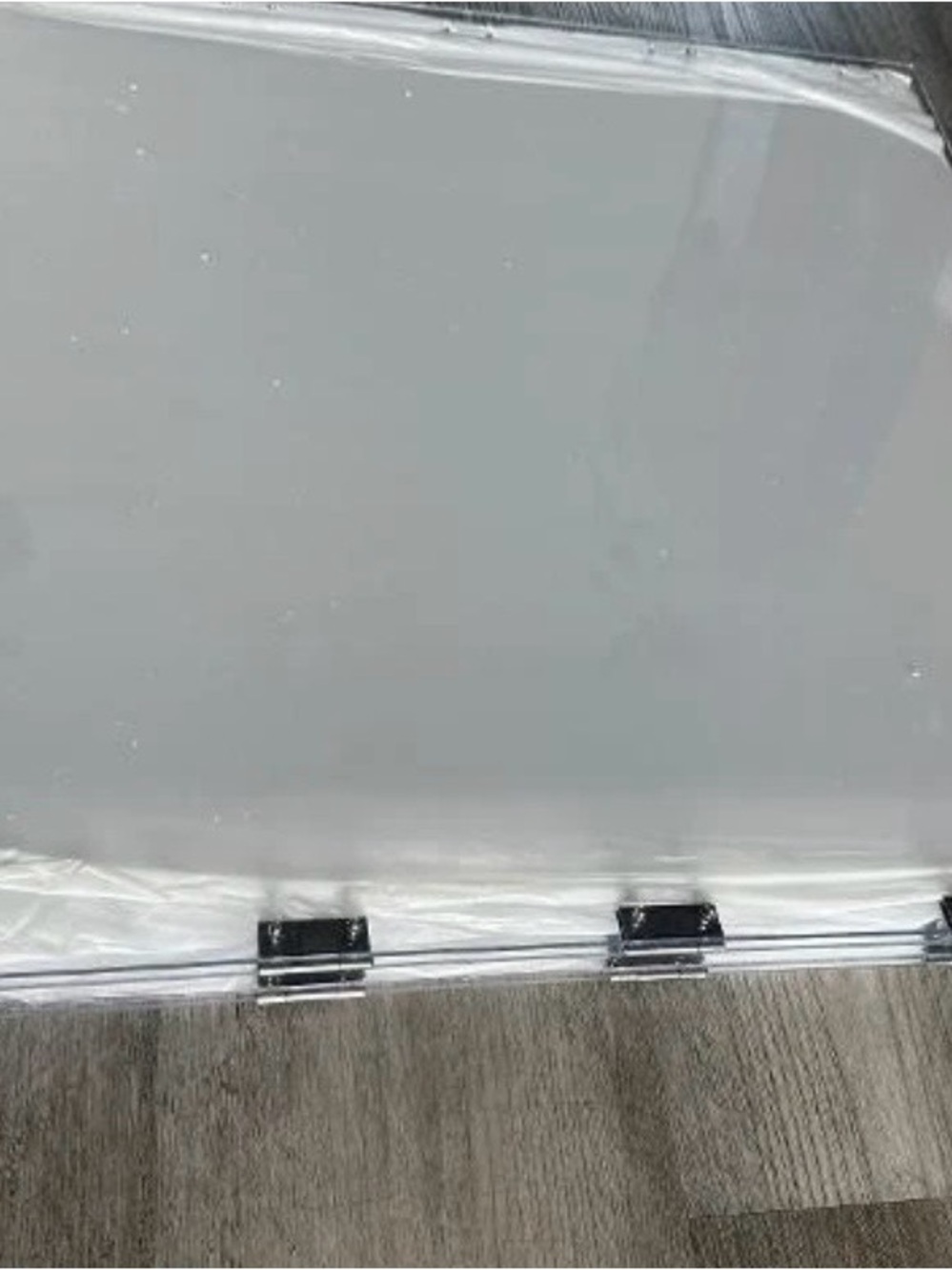 Pet Acrylic Gate - Picture 3 of 5